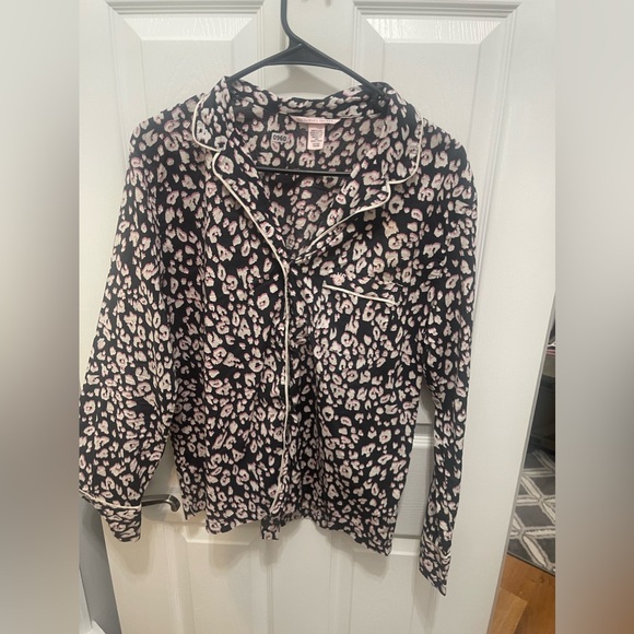 Victoria’s Secret top small - Picture 1 of 13